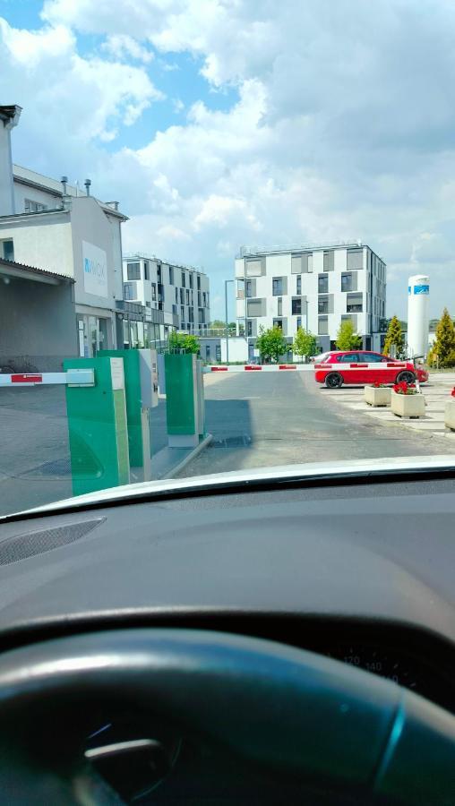 Apartament Starolecka Warta Residence Parking Included พอซนาน ภายนอก รูปภาพ