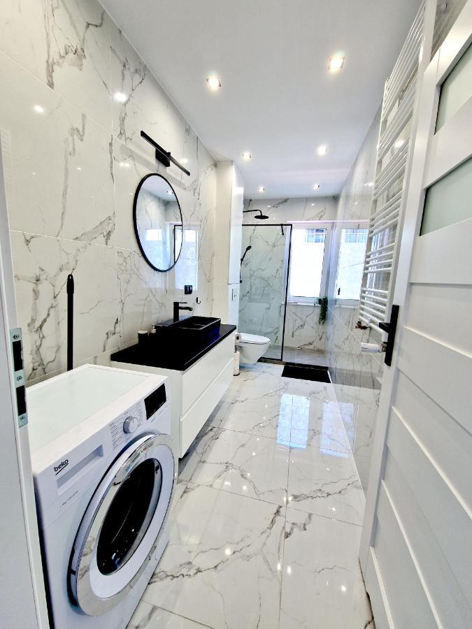 Apartament Starolecka Warta Residence Parking Included พอซนาน ภายนอก รูปภาพ