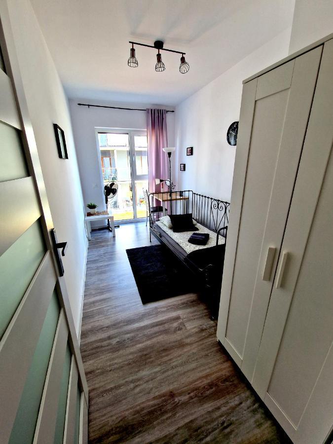 Apartament Starolecka Warta Residence Parking Included พอซนาน ภายนอก รูปภาพ